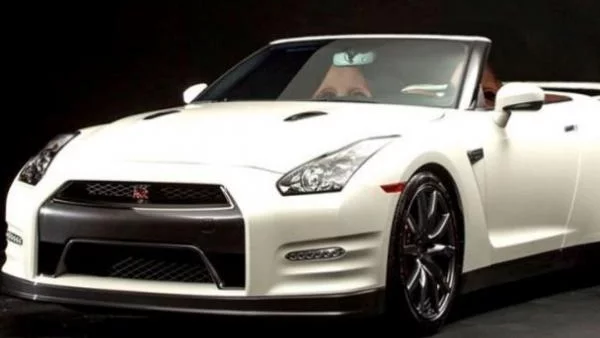 Ако Nissan GT-R беше кабриолет...