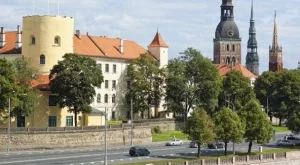 ЕКОФИН: Латвия влиза в еврозоната през 2014 