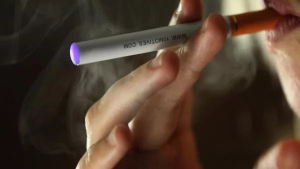 ЕП забрани ароматните добавки в цигарите