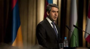 2013/07/15/0839771001380559630