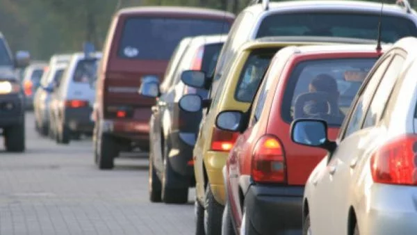 Пазарът на нови коли в Западна Европа ще се свие с 5%