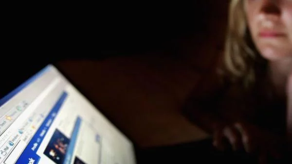 Facebook въвежда рекламен формат за по-висока ангажираност