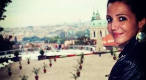 Предай слънце нататък: За Съни!