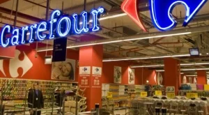 Продажбите на Carrefour се свиха през второто тримесечие