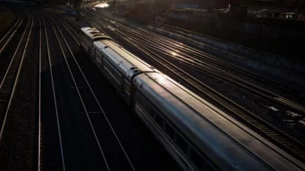 Японски гигант ще гради влакове във Великобритания