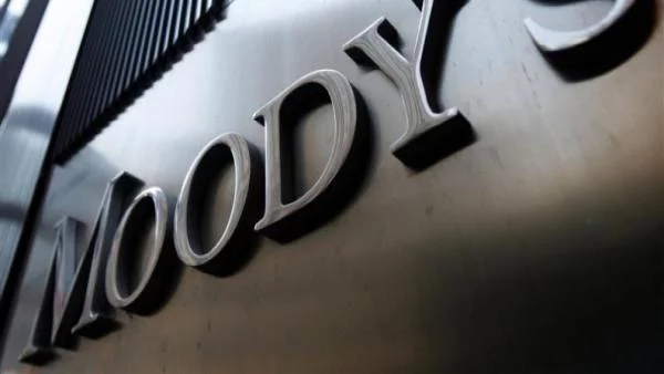 Moody’s повиши прогнозата за рейтинга на САЩ