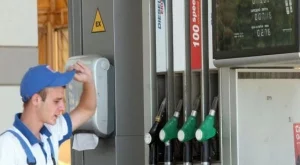 В България се купува най-малко бензин