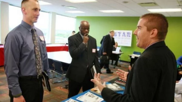 5 тайни, които ще ви превърнат във факир на бизнес разговорите 