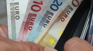 6 ситуации, в които харчим прекалено много 