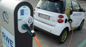 Японски автомобилни гиганти градят станции за електромобили 