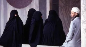 Три компании строят метро в Саудитска Арабия