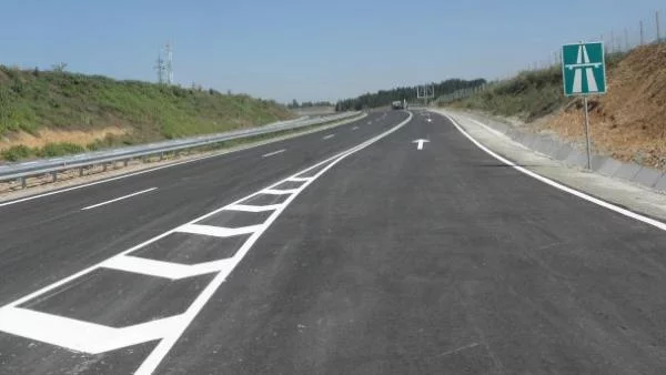 Утре започва строежът на лот 2 от АМ „Струма”