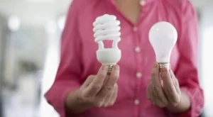 Ще има ли устойчиво поевтиняване на тока?