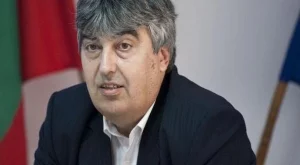 2013/08/05/0616032001380558430