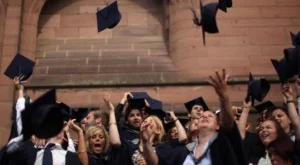 Нужно ли ти е висше образование, за да имаш успешен бизнес?