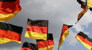 2013/08/08/0740550001380558218