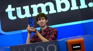 Създателят на Tumblr получава 110 млн.долара от Yahoo