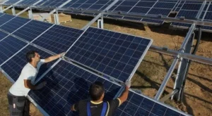 Калифорния ще „бутилира” слънчева светлина за производство на енергия