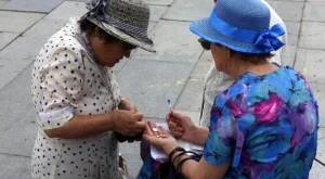 2013/08/14/0282492001380557885