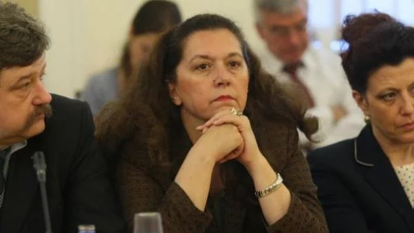 НЗОК прогнозира: 108 млн. лева дефицит до края на годината