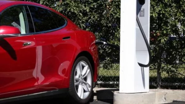 Продажбите на електромобили „Тесла” растат значително