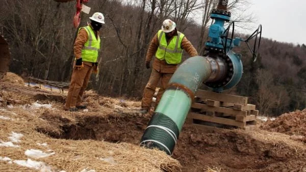 Започна извличане на шистов газ в Полша