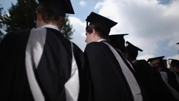 5 неща, в които завършващите студенти трябва да вложат парите си