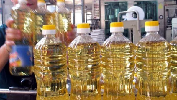 Олиото поевтинява леко, яйцата запазват цената си