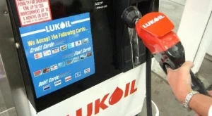 Печалбата на „Лукойл” нарасна със 107% през второто тримесечие