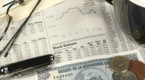 Слаба търговия заради официалния празник в САЩ и спадналото напрежение около Сирия