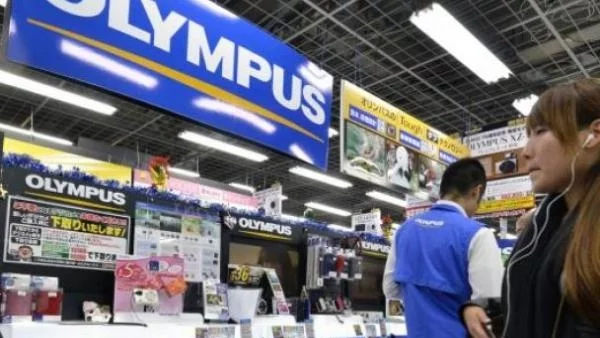 Британските власти повдигат обвинение на японската компания Olympus
