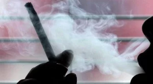 Данъкът върху цигарите няма да расте през 2014 г.