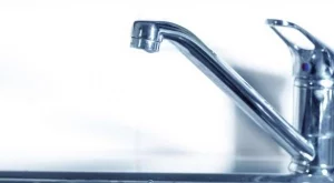 2013/09/10/0371714001380556493