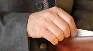 Промени в ДОПК – погасяваме първо главниците, после лихвите 