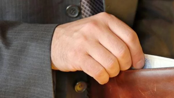 Промени в ДОПК – погасяваме първо главниците, после лихвите 