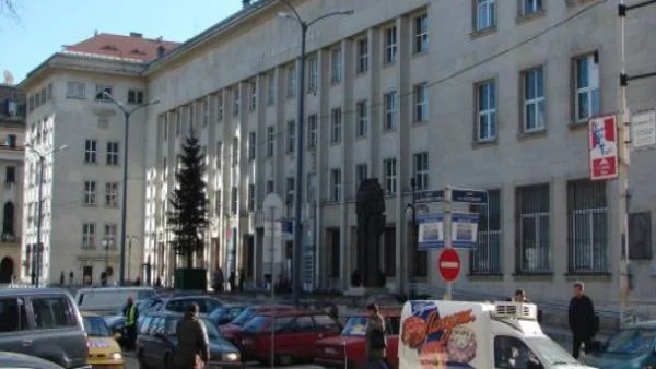 Излизането на държавата от БТК се отлага с две седмици