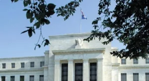 Фед не промени основната лихва 