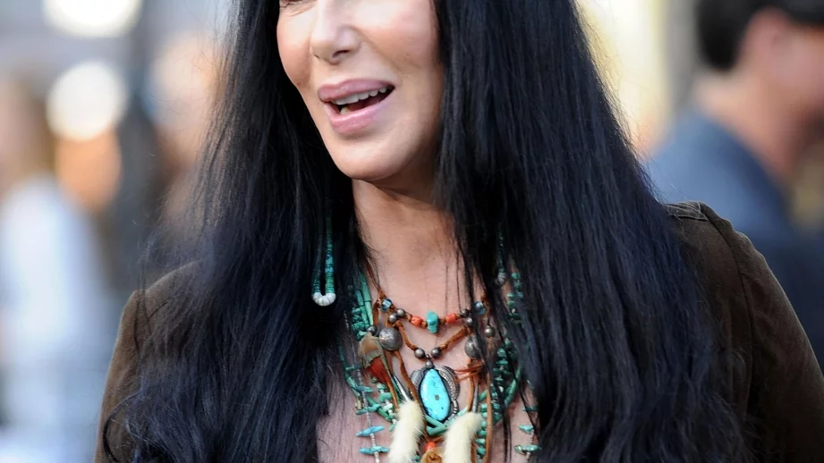 8 звезди, които ще напуснат САЩ, ако Тръмп спечели 