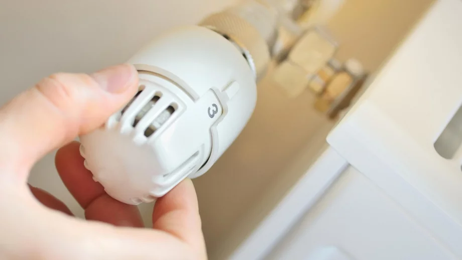 10% от столичните абонати на "Топлофикация" дължат до 6 сметки за парно