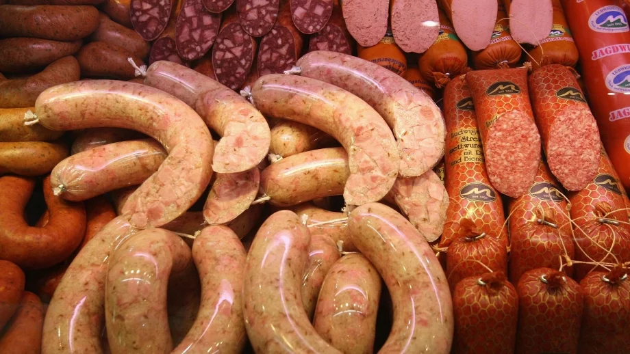 Пореден парадокс у нас: Месото поскъпва, колбасите поевтиняват 