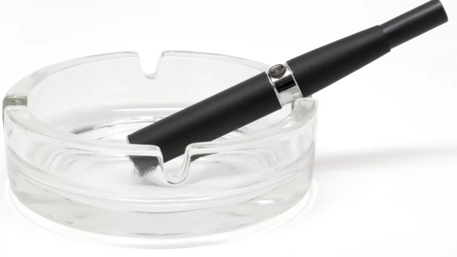 Гербаджии и патриоти на нож заради бездимните цигари 