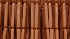 Американските кренвирши съдържат човешко ДНК 