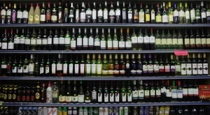 Алкохолът в Турция поскъпва заради нов данък 