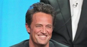 Какво е станало с Матю Пери?