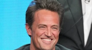 Матю Пери ще ви шокира с вида си (снимки)