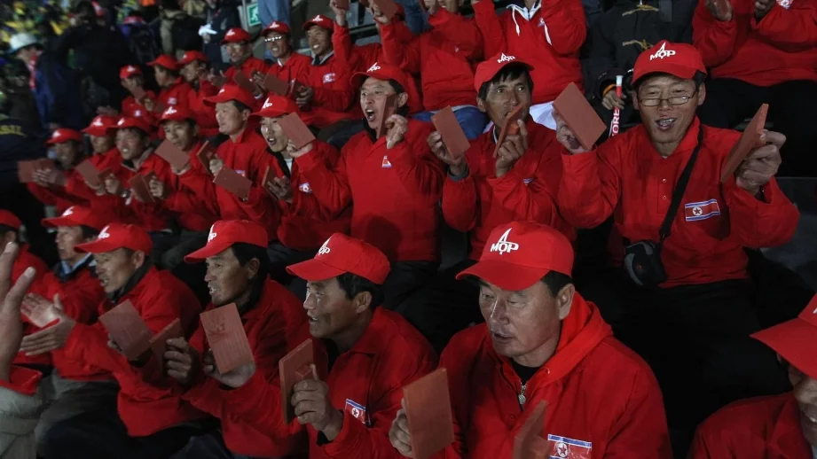 3,2 млн. души в Северна Корея притежават мобилен телефон 