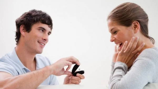 4-те двойки зодии, които ще се СГОДЯТ до месец МАЙ 