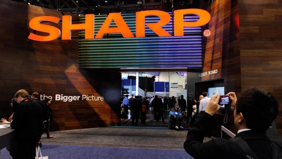 Sharp става собственост на тайванската Foxconn
