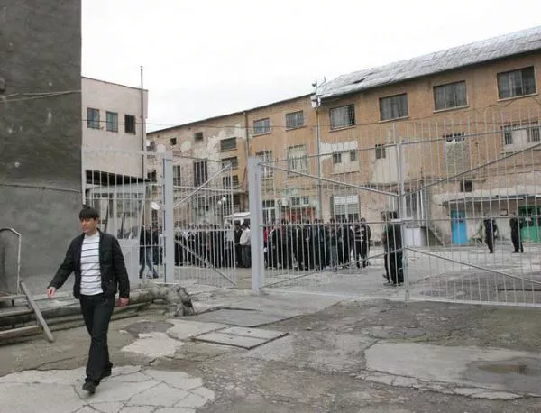 Лишена от свобода осъди затвора в Сливен
