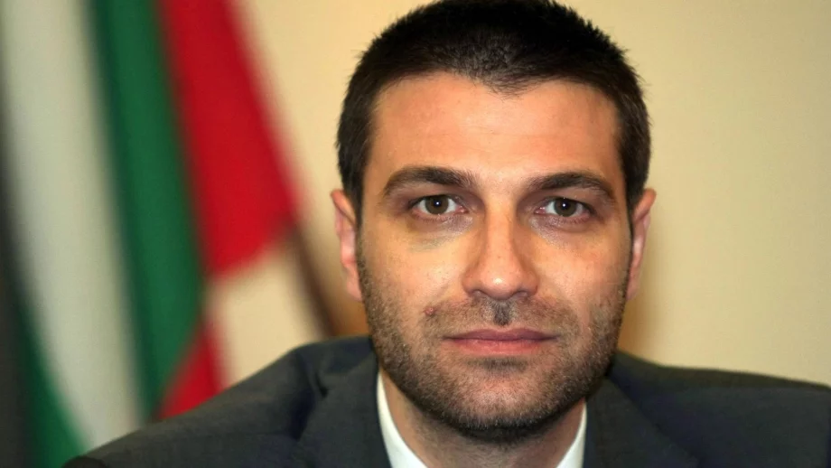 Железниците се управляват недалновидно, заяви Кръстев